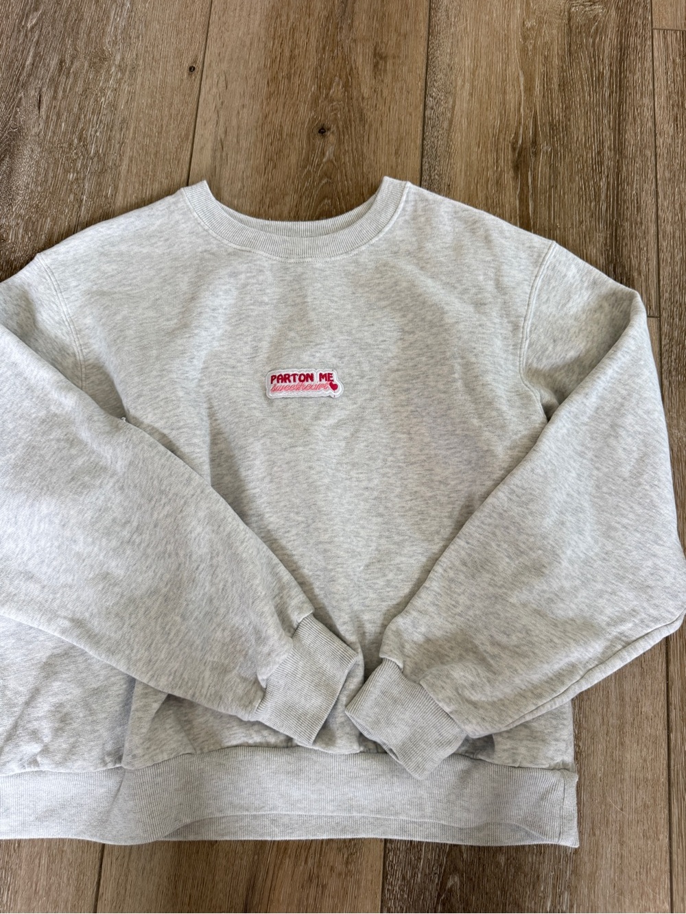 Hollister Light Heather Gray Crewneck Pullover